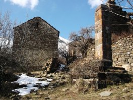 La soledad de las piedras del pasado, Jesús (Huesca)